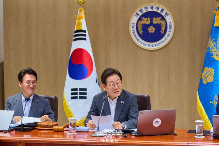 [서울=뉴스핌] 이재명 대통령이 8일 서울 용산 대통령실에서 열린 제30회 국무회의에서 모두발언을 하고 있다. [사진=대통령실] 2025.07.08 photo@newspim.com