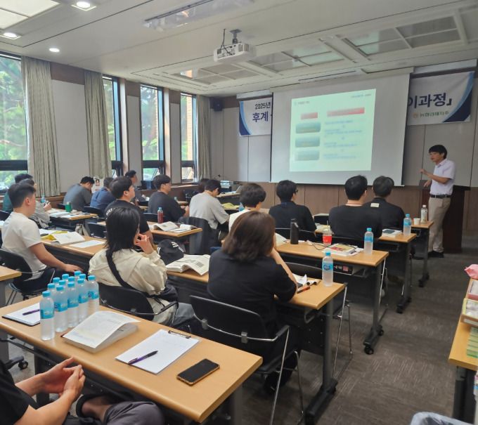 [서울=뉴스핌] 채송무 기자 = 농협은행은 28일 농업금융부와 농협경제지주 친환경컨설팅방역부의 협업으로 축산농가를 위한 '범농협 협업 컨설팅'를 실시한다. [사진=농협은행]2025.07.09 dedanhi@newspim.com