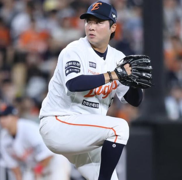 한화의 불펜 투수 김범수. [사진 = 한화]