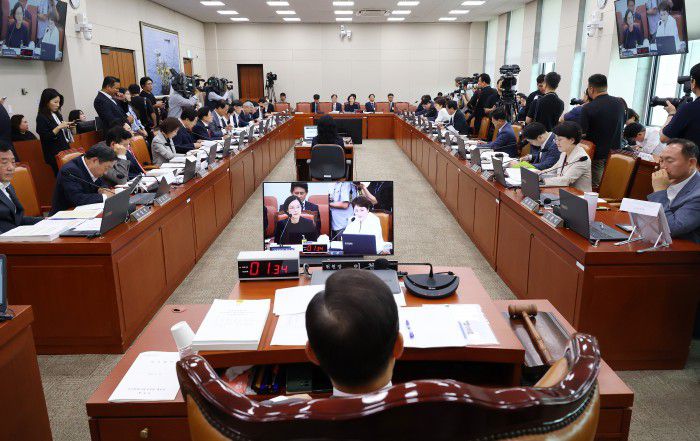 [서울=뉴스핌] 정일구 기자 = 15일 오전 서울 여의도 국회 산업통상자원중소벤처기업위원회에서 한성숙 중소벤처기업부 장관 후보자 인사청문회가 열리고 있다. 2025.07.15 mironj19@newspim.com