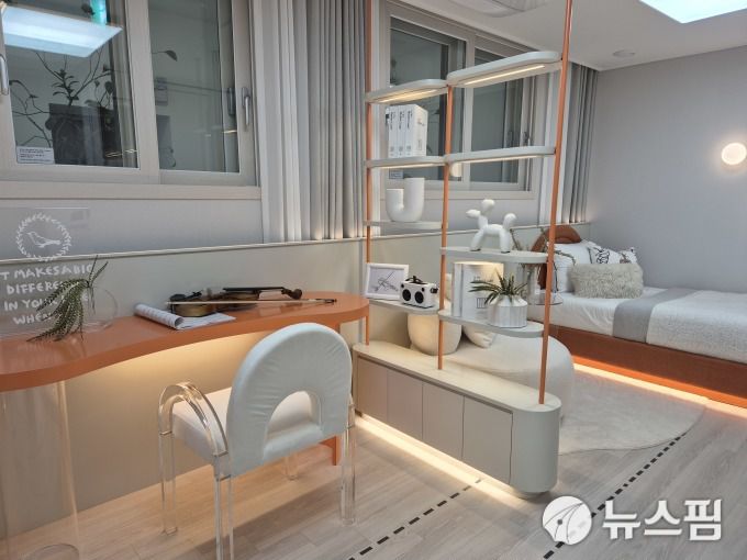 [서울=뉴스핌] 정영희 기자 = 한국토지주택공사(LH)가 다음달 4일 공급하는 남양주왕숙 A-1·A-2블록 전용 59㎡ 견본주택 모습 2025.07.25 chulsoofriend@newspim.com