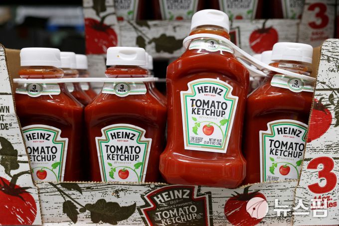 크래프트 하인즈의 토마토 캐첩.[사진=로이터 뉴스핌]2025.09.03 mj72284@newspim.com