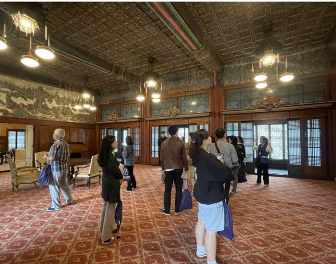 [서울=뉴스핌] 이지은 기자 = 지난해 창덕궁 희정당 관람 현장. [사진=국가유산청]  2025.09.05 alice09@newspim.com