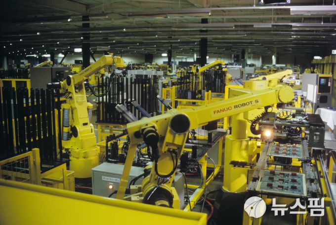 화낙의 산업용 로봇 공장. [사진=지지통신 뉴스핌]