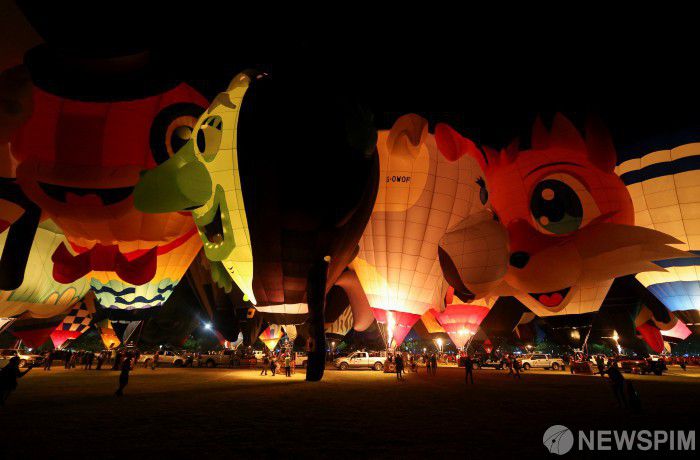 16일 멕시코 과나후아토주 레온에서 국제 열기구 페스티벌이 열리고 있다. [사진=로이터 뉴스핌]