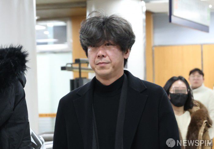 검찰의 대장동 사건 항소 포기 이후 남욱 변호사가 수백억대 재산에 대한 추징보전 해제를 요청한 가운데, 남 변호사와 유동규 전 성남도시개발공사(공사) 기획본부장 등이 연루돼 '대장동 닮은 꼴'로 통하는 위례신도시 개발 특혜 사건에 관심이 쏠린다. 사진은 남 변호사가 2023년 11월 30일 오후 서초구 서울중앙지방법원에서 열린  '정치자금법위반 등 혐의'에 대한 1심 선고공판에 출석하는 모습. [사진=뉴스핌 DB]