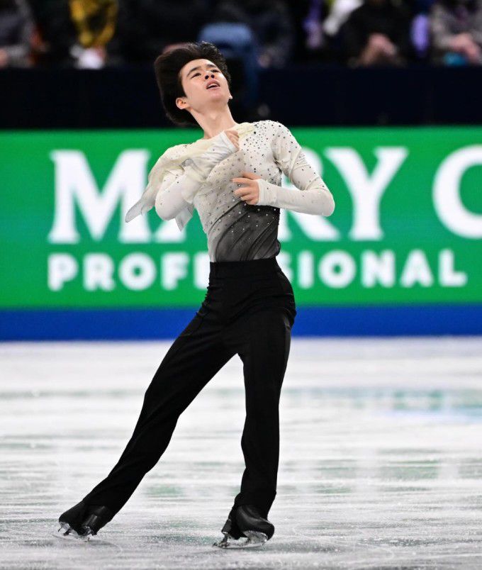 서민규가 5일 일본 나고야 IG 아레나에서 열린 2025-2026 ISU 주니어 그랑프리 파이널 남자 싱글 프리스케이팅에서 연기를 펼치고 있다. [사진=ISU]