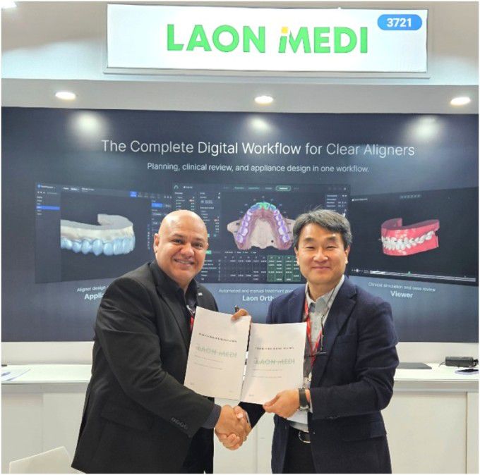 리차드 로드리게즈 Uclear 대표, 김일훈 라온메디 부사장. [사진=라온메디 ]