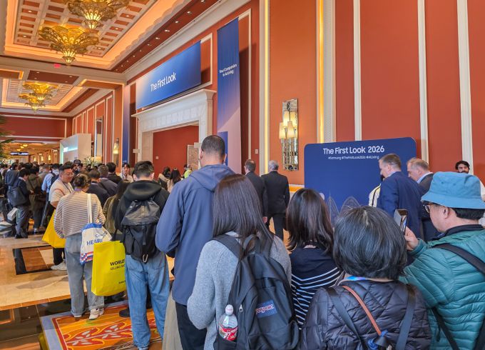 미국 라스베이거스에서 열리는 세계 최대 전자 전시회 'CES 2026'에 마련된 윈호텔 삼성전자 단독 전시관은 최신 AI 혁신과 기술, 서비스를 직접 체험하려는 방문객들로 연일 붐볐다. [사진=삼성전자]