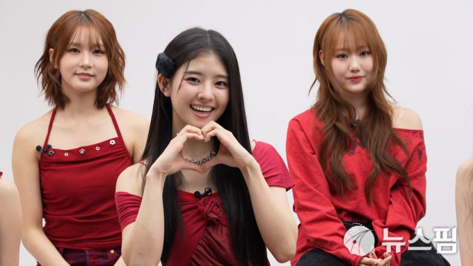 [서울=뉴스핌] 양진영 기자 = 종합뉴스통신사 뉴스핌TV 'K라이징스타'에 출연한 걸그룹 키라스 멤버 카일라, 하린, 쿠루미.2026.01.14 jyyang@newspim.com