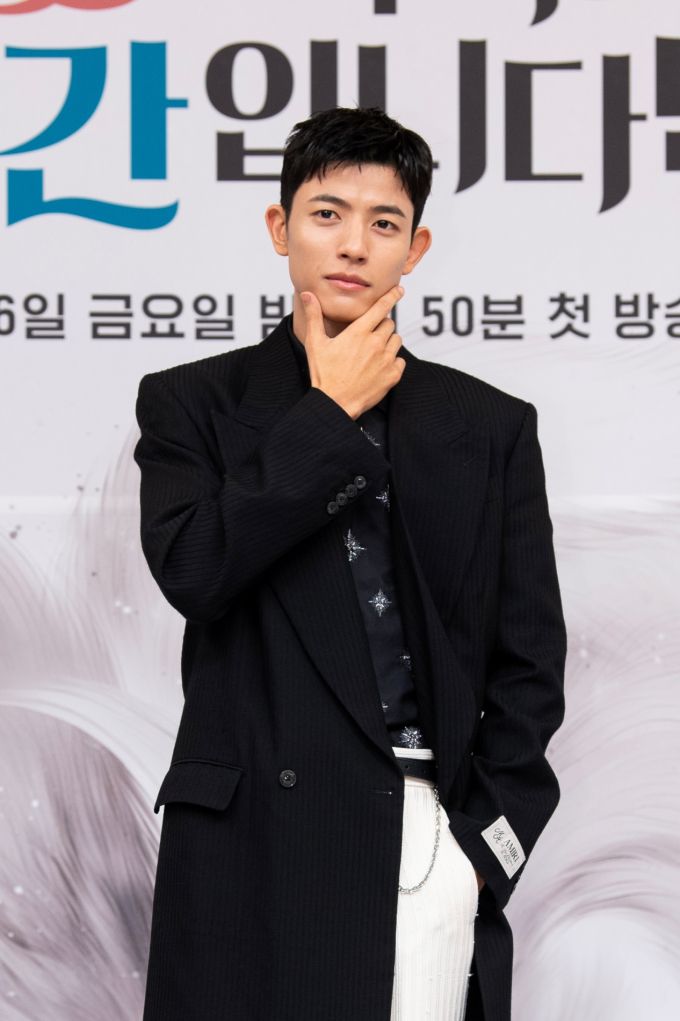 [서울=뉴스핌] 최문선 기자 = 오늘부터 인간입니다만 로몬. [사진=SBS] 2026.01.16 moonddo00@newspim.com