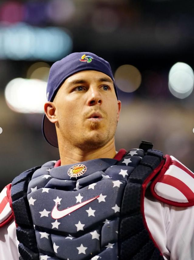 미국 대표팀 유니폼을 입은 J.T. 리얼무토. [사진=리얼무토 SNS]