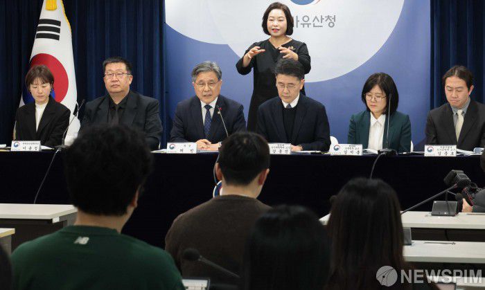 [서울=뉴스핌] 이길동 기자 = 허민 국가유산청장이 19일 서울 종로구 정부서울청사에서 열린  종묘 관련 세계유산영향평가 정책 설명회에서 발언하고  있다. 2026.01.19 gdlee@newspim.com