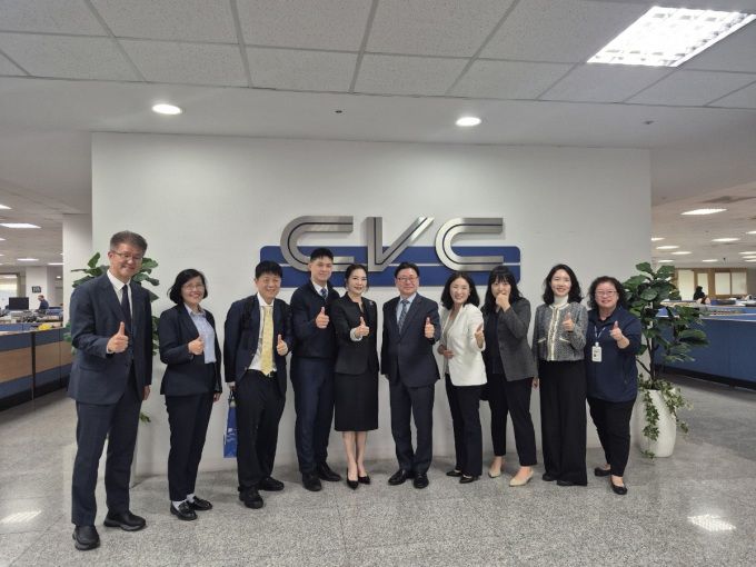 경기경제자유구역청은 지난 19일부터 21일까지 사흘간 대만에서 투자유치 설명회(IR)를 전개하고, 제약설비 제조기업 CVC테크놀로지스(CVC Technologies)와 투자협약을 체결했다. [사진=경기도]