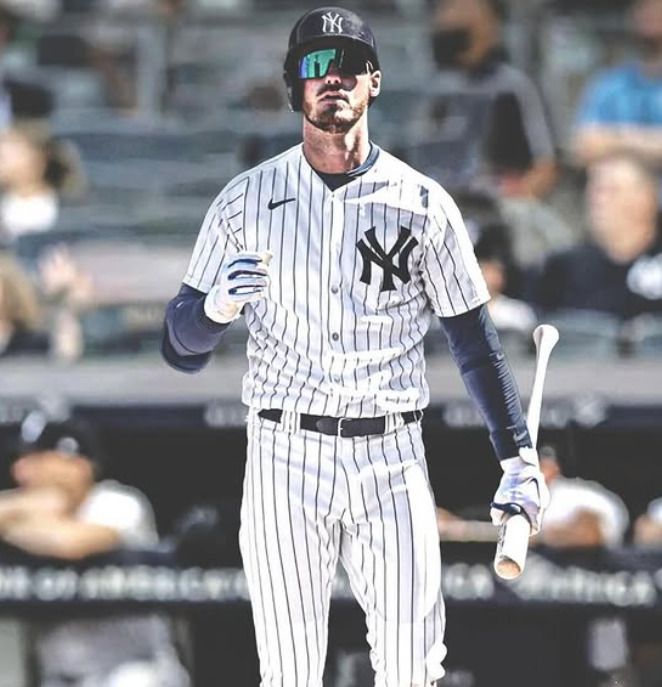 뉴욕 양키스와 재계약한 벨린저. [사진 = 벨린저 SNS]