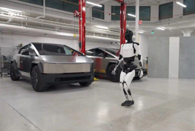 테슬라의 옵티머스2 [사진=테슬라, 블룸버그통신]