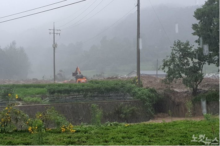 산사태 사고가 발생한 곡성군 오산면 성덕마을에서 복구 작업이 이뤄지고 있다. (사진=유대용 기자)