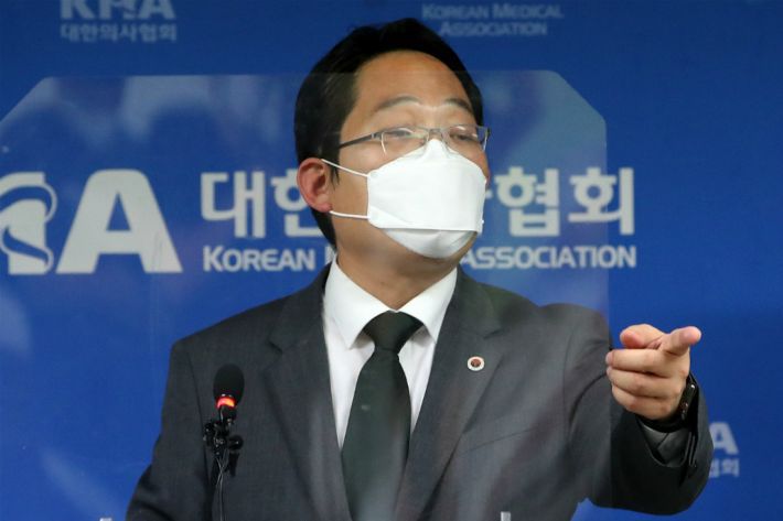 최대집 대한의사협회 회장이 기자회견에서 발언하고 있다. (사진=연합뉴스/자료사진)