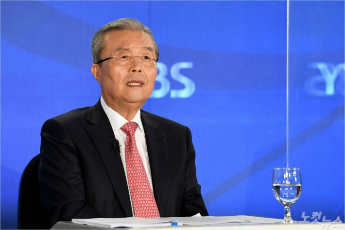 김종인 국민의힘 비상대책위원장이 지난달 24일 서울 양천구 대한민국예술인센터에서 한국방송기자클럽 주최로 열린 토론회에서 모두발언을 하고 있다.(사진=윤창원 기자)