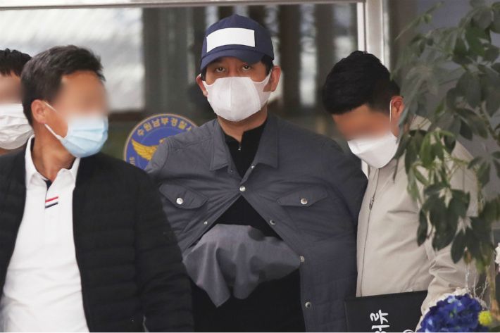 '라임자산운용(라임) 사태'와 관련해 검사들에게 향응·접대를 했다고 폭로한 김봉현 전 스타모빌리티 회장(사진=연합뉴스)