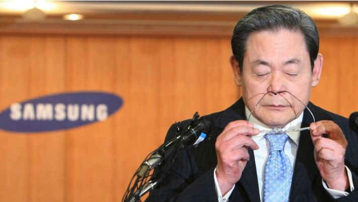 한국 재계를 대표하는 이건희 삼성그룹 회장이 25일 서울 일원동 삼성서울병원에서 별세했다.(사진=연합뉴스)