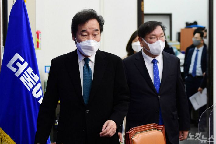 이낙연 더불어민주당 대표와 김태년 원내대표(사진=황진환 기자/자료사진)