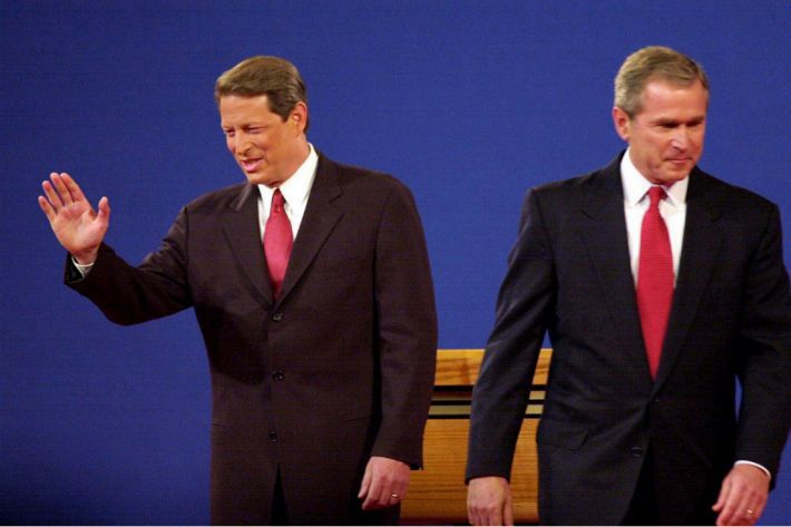 앨 고어(왼쪽)와 조지 W. 부시. (사진=연합뉴스/자료사진)