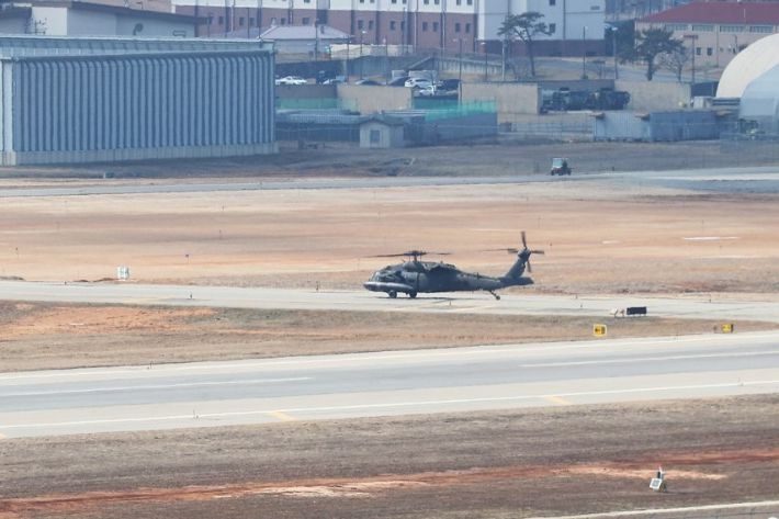 지난해 3월 코로나19로 한미연합훈련이 연기된 후 경기도 평택시 캠프 험프리스 모습. 연합뉴스