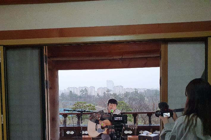 광주지역 교원단체인 광주실천교사모임·전교조 광주지부·광주교사노동조합은 5·18민주화운동 41주년 기념 프로젝트 '어린이 시, 노래가 되다'를 통해 노래 만들기 작업을 마무리했다. 전교조 광주지부 제공