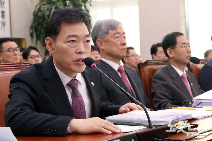 김오수 전 법무부 차관. 윤창원 기자