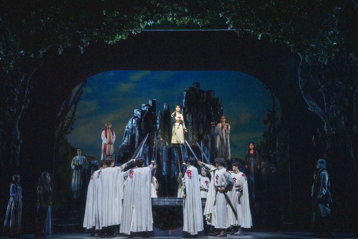 EMK뮤지컬컴퍼니 제공