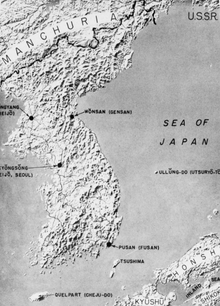 사진5. JANIS 75권 1책의 지도. 한국 지도를 위성 형태로 표현했다. 부산 아래 대마도가 표시돼 있다. 출처 : NARA