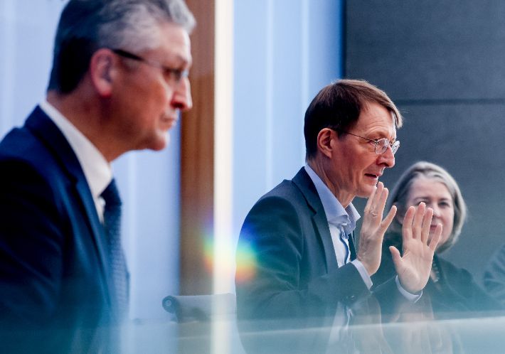 독일 보건당국 기자회견. 연합뉴스