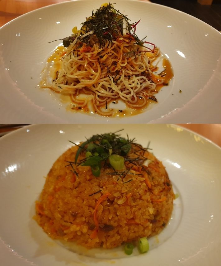 방탄소년단 특선 한식 메뉴 중 하나인 비빔국수(위)와 김치볶음밥. 김수정 기자