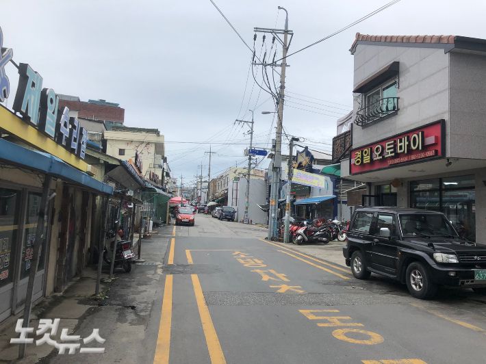 경북 의성군 안계면 전통시장 인근 길거리.