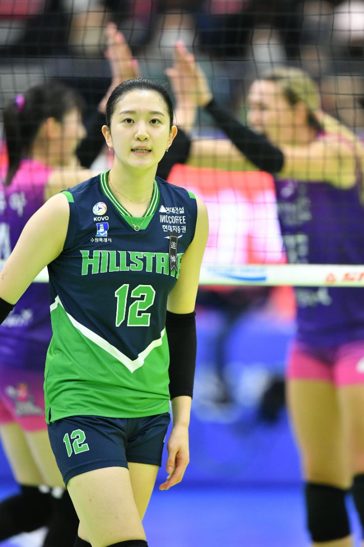 서브로 흥국생명을 흔든 현대건설 이다현. KOVO