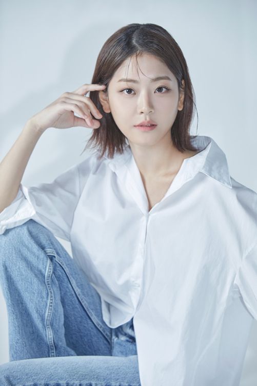 배우 정수빈. 제이와이드컴퍼니 제공