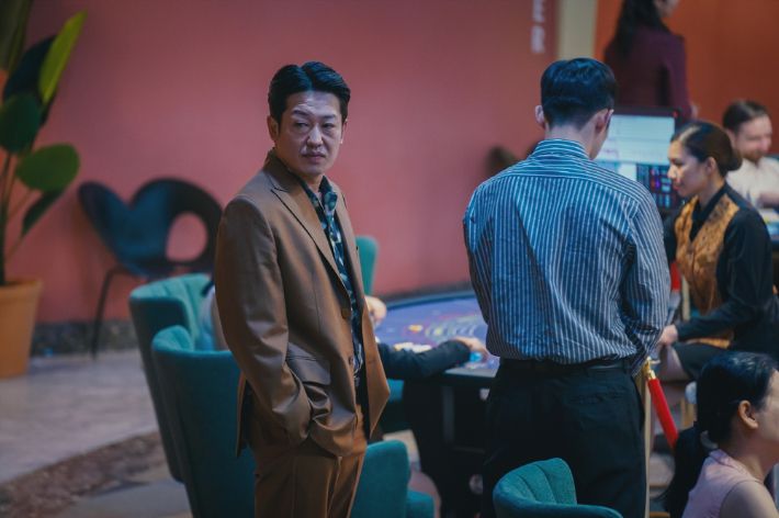 디즈니+ 오리지널 시리즈 '카지노' 스틸컷. 디즈니+ 제공