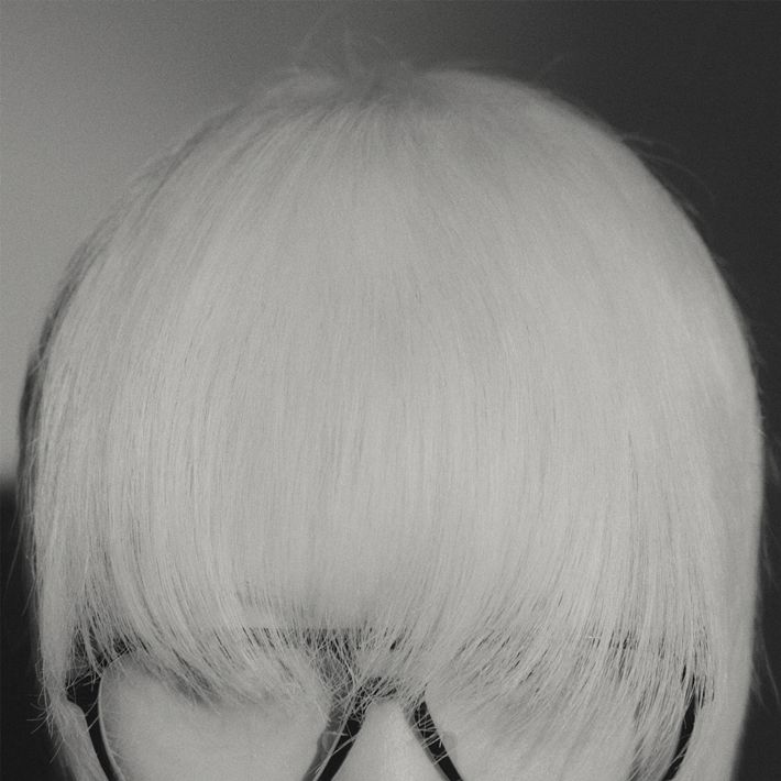 정규 3집 '집'은 정규앨범으로서는 6년 10개월 만에 나온 결과물이다. 사진은 '집' 앨범 표지. 더블랙레이블 제공