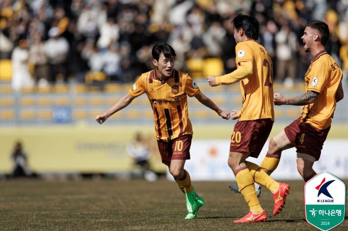 이희균 선제골. 한국프로축구연맹