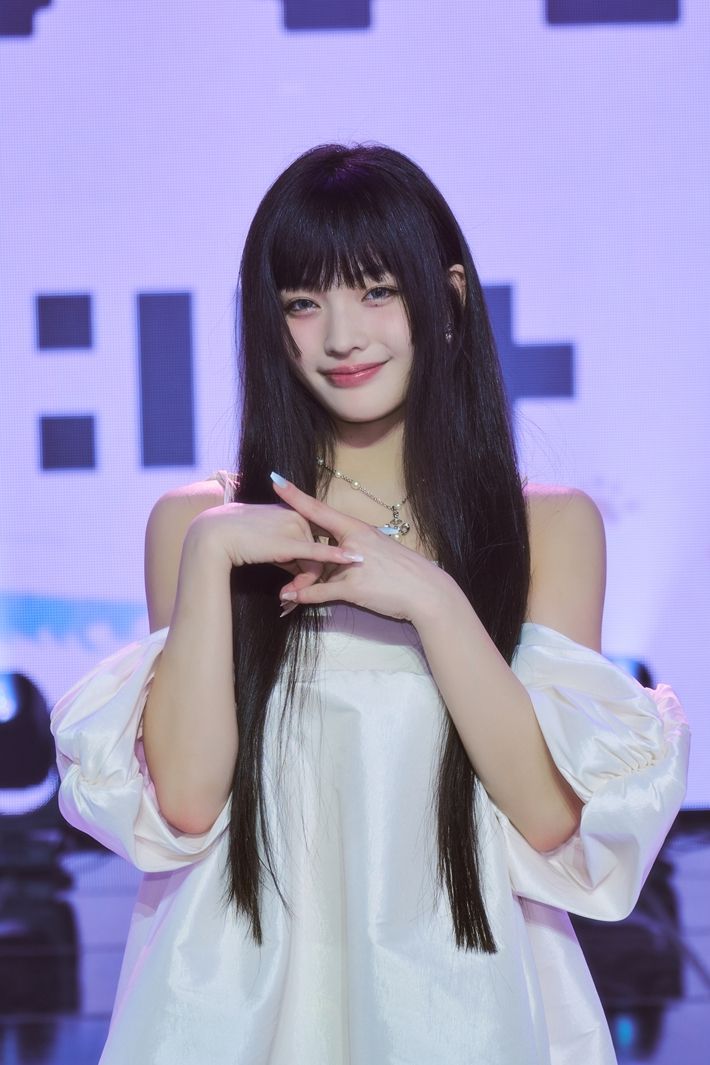 아일릿 이로하. 빌리프랩 제공