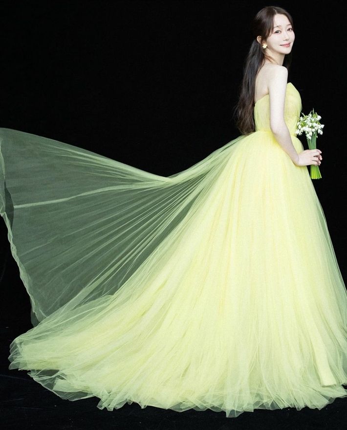 배우 윤지유. 윤지유 인스타그램