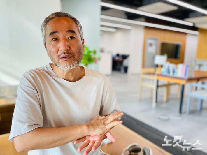 곽백수 작가. 김민수 기자