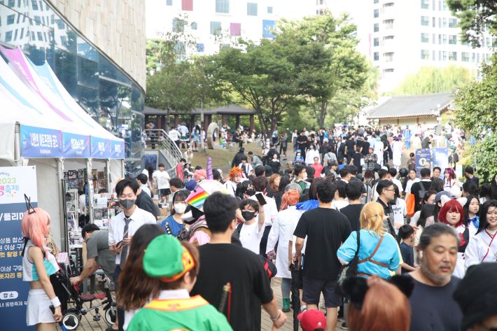 지난해 열린 제26회 부천국제만화축제 현장. 만화진흥원 제공