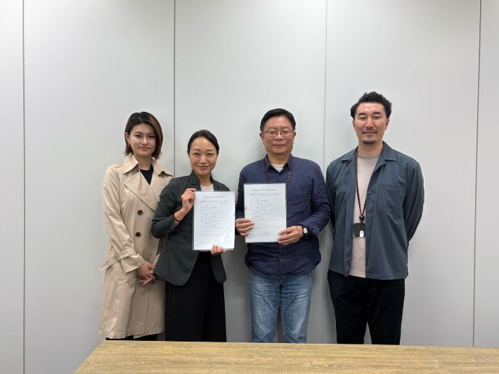 키다리스튜디오 제공