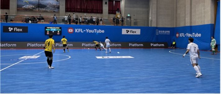 단양군 중립리그의 고양불스와 LBFS의 경기 장면. 한국풋살연맹 제공