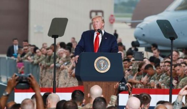 지난 2019년 6월 방한해 평택 주한미군 기지서 연설하는 트럼프 미국 대통령. 연합뉴스