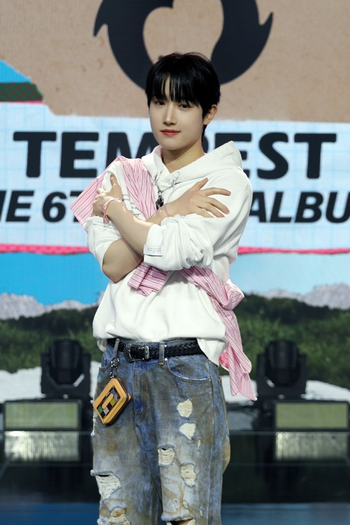 템페스트 혁. 위에화엔터테인먼트 제공