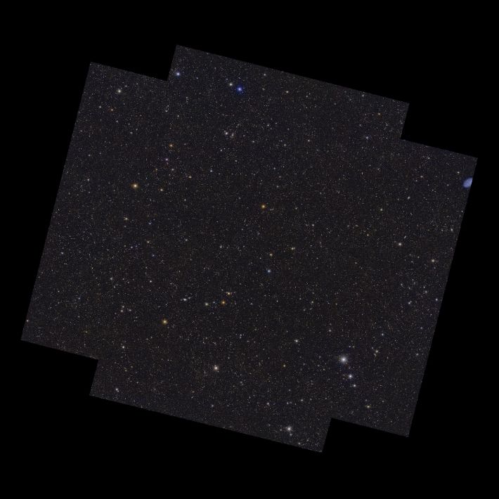 유클리드의 딥필드 관측 영역 : 포낙스 .  ESA/유클리드/유클리드 컨소시엄/NASA, 이미지 처리 : J.-C. 쿠일랑드르, E. 베르탱, G. 안셀미