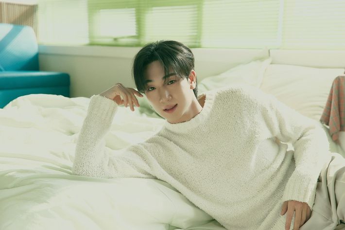 최수호는 팬들로부터 '밀크남'이라는 별명으로 불리고 있다. 하지만 본인은 좀 더 남자다운 모습을 보여주고 싶다고 강조했다. 포고엔터테인먼트 제공